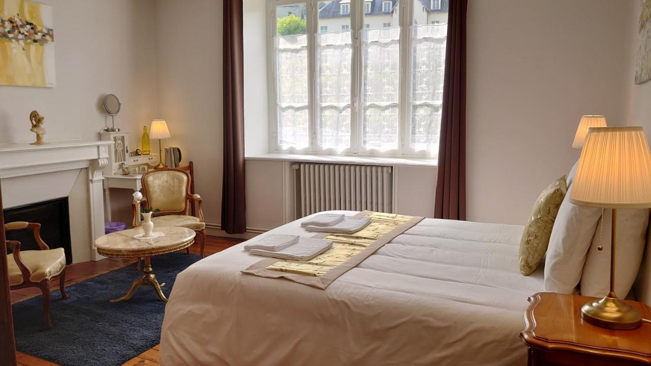 La Maison Serrurier - Chambres D'Hotes 모를레 외부 사진